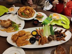-拉亚汉堡经典餐厅(商城路店)