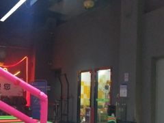 -酷跳蹦床主题公园(万胜广场店)