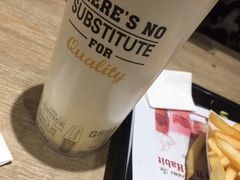 -The Habit Burger Grill 哈比特汉堡(爱琴海店)