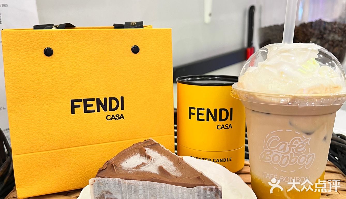 🇲🇴澳门卷起来！喝Fendi芒果咖啡🥭就给你制服小熊🐻