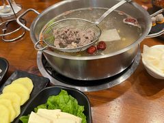 -八宝牛潮汕鲜牛肉火锅(净月店)