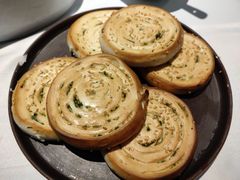 章丘葱油饼-鑫悦诚府·新鲁菜·餐厅(趵突泉店)