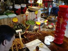 -老湖南民间菜·牛肉十八炒(花都店)
