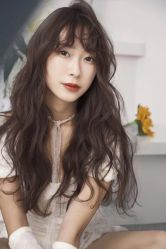 -FRIDAY星期五专业美发沙龙