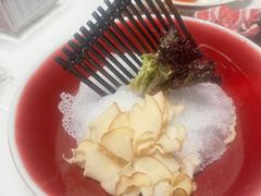 -红鼎豆捞·非遗鲍皇汤火锅(宝丰路店)