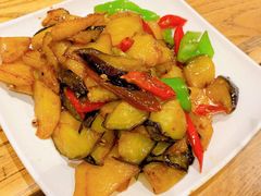 -一两饭川味素食餐厅