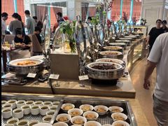 -荣誉国际酒店-云顶旋转餐厅