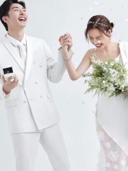 -花田映像婚纱摄影(龙岗店)