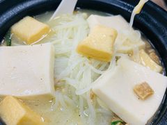 三鲜米线砂锅-东关吉祥西安腊汁肉夹馍(健德门店)
