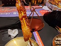 何师招牌烤五花-何师烧烤Pro ·江湖川菜·小龙虾·精酿啤酒(太古里旗舰店)