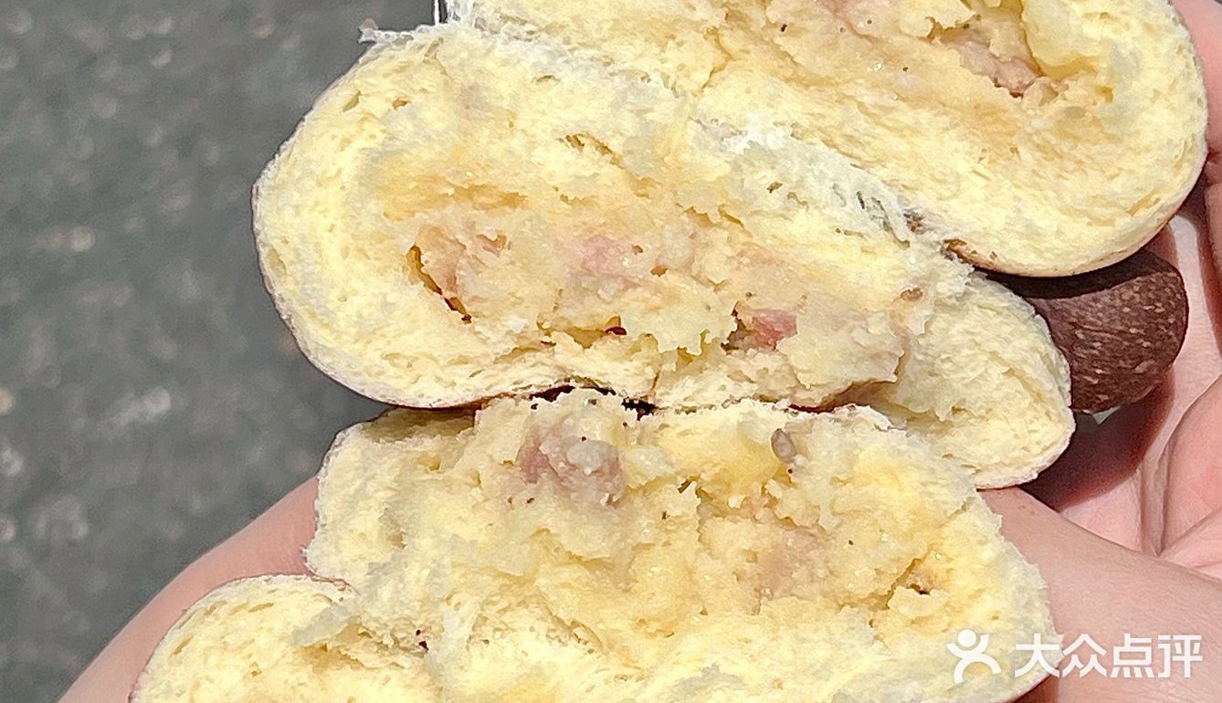 卧卧…烟台的小面包🥖，已是next leve