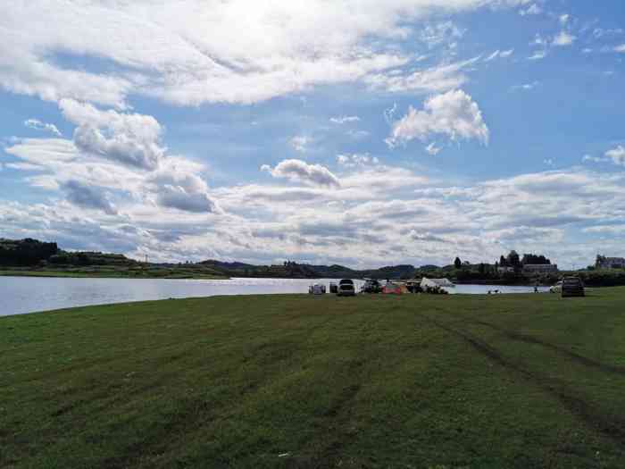 鲁班水库-"和朋友一起约好来露营7215……头天去超市.