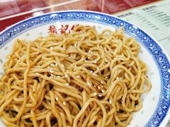 -赵记传承特色牛奶甜品(泉城广场店)
