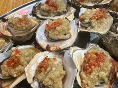 -蚝哥花姐湛江烤生蚝(美丽湾市场店)