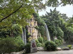 -峨眉山报国寺