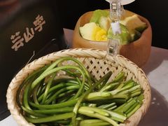 -芸山季·云南野生菌火锅(人民广场来福士店)