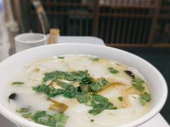 滋补烩面-成师傅·大宋炒菜楼(中兴路店)