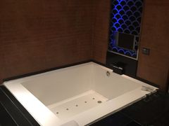 -薇爱精品时尚酒店(吴中店)