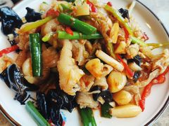 蒜味无骨凤爪-金太阳海鲜烧烤·本地人餐厅(东纬路旗舰店)