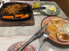 -半秋山西餐厅(范湖万达广场店)