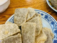 老北京炸灌肠-门框胡同百年卤煮(新街口店)