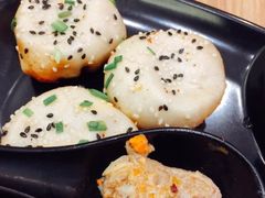 -小杨生煎(金山百联购物中心3楼店)