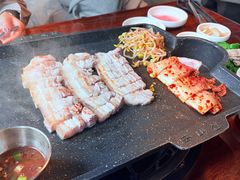 -Dombe豚(黑猪肉街店)