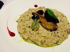 -Erman岩烧牛排(虹桥南丰城店)