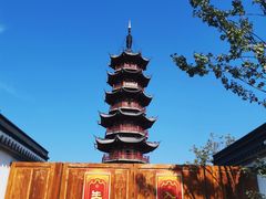 -龙华寺