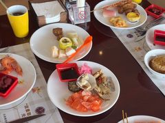 -荣誉国际酒店-云顶旋转餐厅