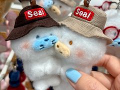 -名创优品(山东青岛华润万象城店)