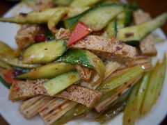 -老乌家特色小炒泡馍(大皮院店)