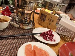 -华邑酒店·鲜艳全日自助餐厅