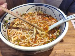 酸汤臊子面-陇上秦轩biangbiang面(萧山万象汇店)