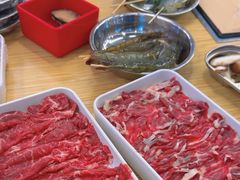 -杨老板·海鲜集市火锅·鲜切牛肉(中防万宝店)