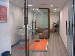 -英派斯健身旗舰店(海信国际中心馆)