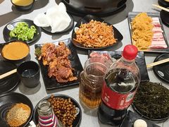 -啊美丽炭火烤肉(滑翔一店)