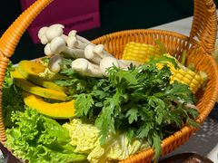 -椰子湾·海南火锅·糟粕醋·椰子鸡(正大广场店)