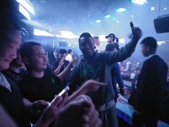 -欧米亚派对酒吧(绵阳店)