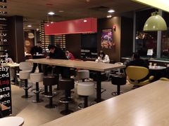 -麦当劳(南京路2店)