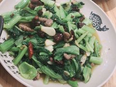 -杨三孃跷脚牛肉(中粮鸿云悦街店)