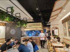 -馋三尺蟹粉小笼(人民广场店)