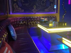 -宝岛甲壳虫KTV(蓝天路店)