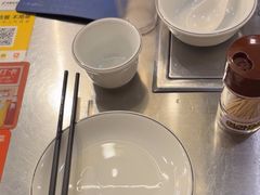 -胡须佬鸡煲四季火锅店(石厦西村直营店)