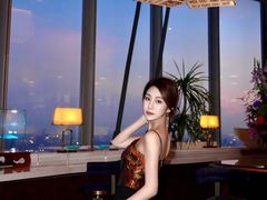 -鲜璟台·地标景观餐厅(上海中心店)