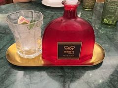 -秘密旅行Bonjour(黑金冠 江南西店)