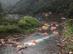 -安吉龙王山峡谷漂流
