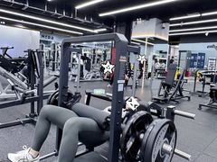 -VLines耀能运动24小时·月付制健身(京广桥店)