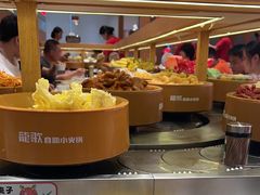 -龍歌自助小火锅(市南金茂湾店)