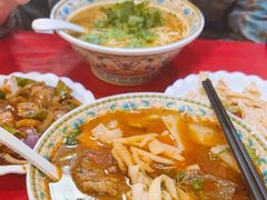 -金杨拉面王小吃面馆·牛三宝面·红烧牛肉粉
